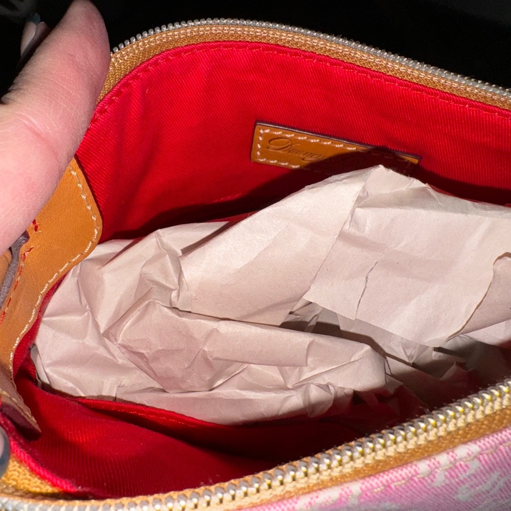 New Dooney & Bourke Pink Purse - Picture 2 of 7